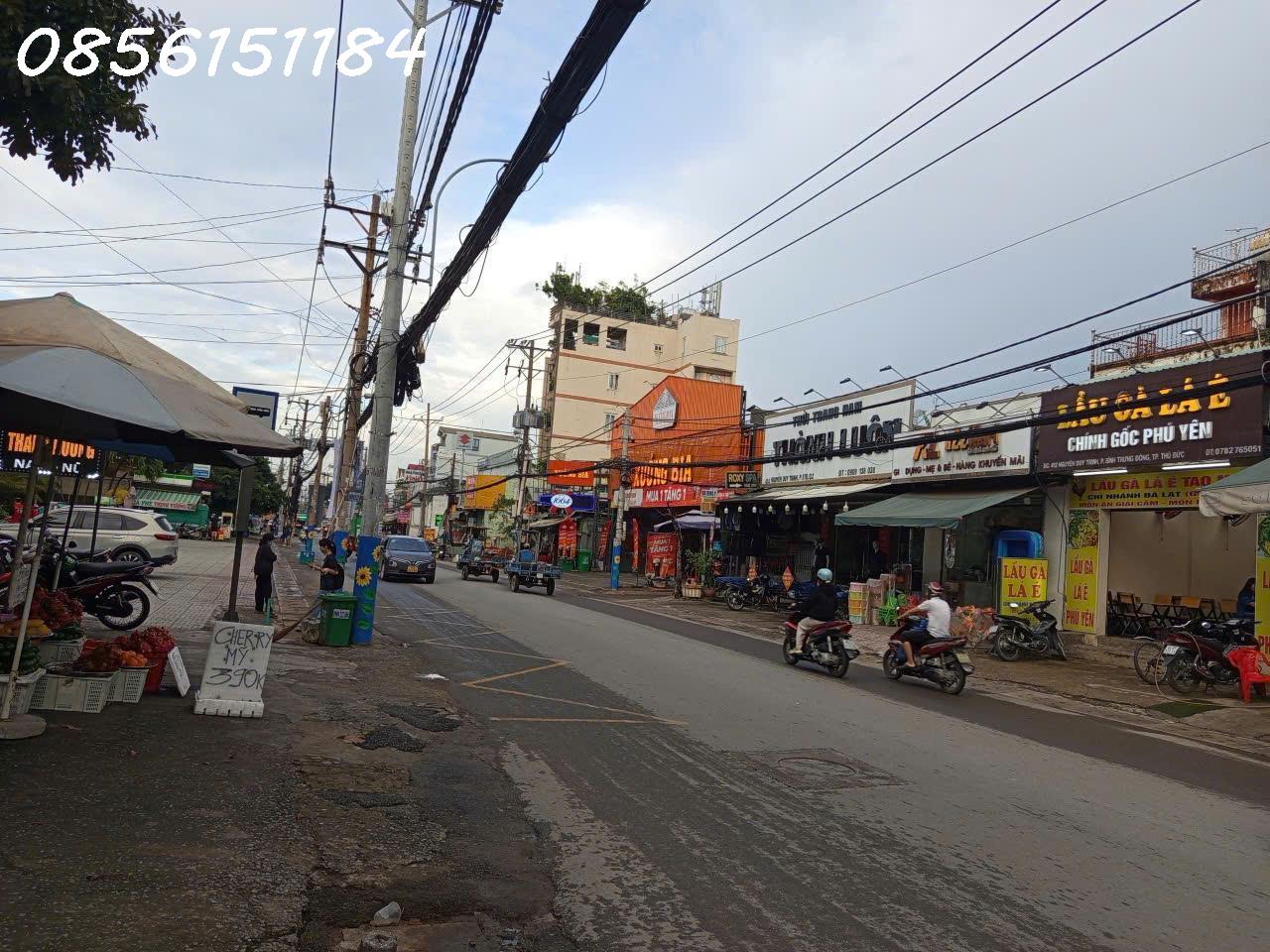 Nhà đất 2 mặt tiền Nguyễn Duy Trinh, Q2, diện tích 395m2, chỉ 265tr/m2 15977668