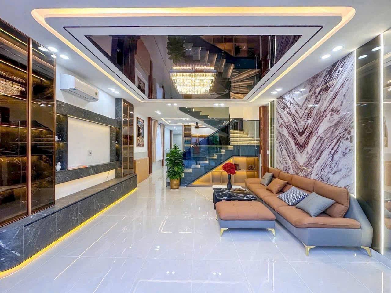 NHÀ DIỆN TÍCH RỘNG GIÁ RẺ - CÁCH QUẬN 7 CHỈ 1 CẦU PHÚ XUÂN - HUỲNH TẤN PHÁT, NHÀ BÈ - 6,2 TỶ 15977708