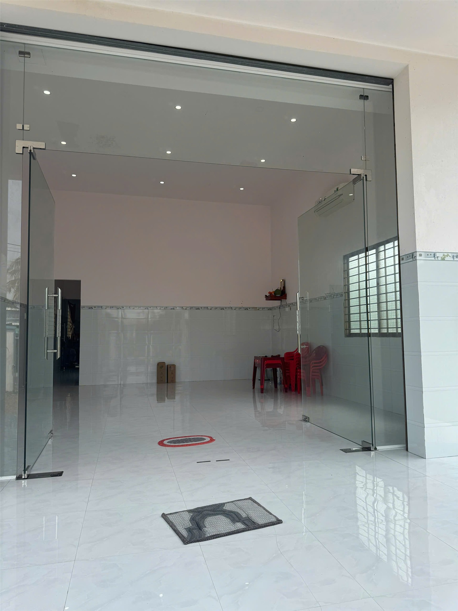 NHÀ MẶT TIỀN – GIÁ TỐT  – CHÍNH CHỦ CẦN BÁN tại ấp Thới An A - xã Long Vĩnh- Gò công Tây 15977733