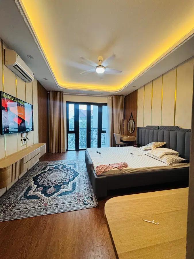 RẺ NHẤT NGỌC THỤY 50M2 7 TẦNG DÂN XÂY FULL NỘI THẤT, Ô TÔ ĐỖ CỬA, 4PN - 1X TỶ 15977738