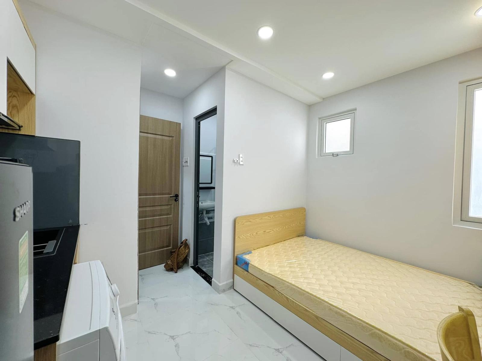 CỰC HIẾM, HỒ TÙNG MẬU,OTO DỪNG ĐỖ NGÀY ĐÊM,THANG MÁY,DT:124Mx8T,MT:6M,29ty 15977754