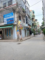 Cho thuê tầng 1, diện tích 18m2 ( không ở) - có lối đi, vệ sinh riêng. 15977779