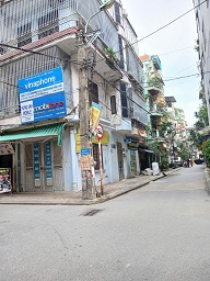 Cho thuê tầng 1, diện tích 18m2 ( không ở) - có lối đi, vệ sinh riêng. 15977779