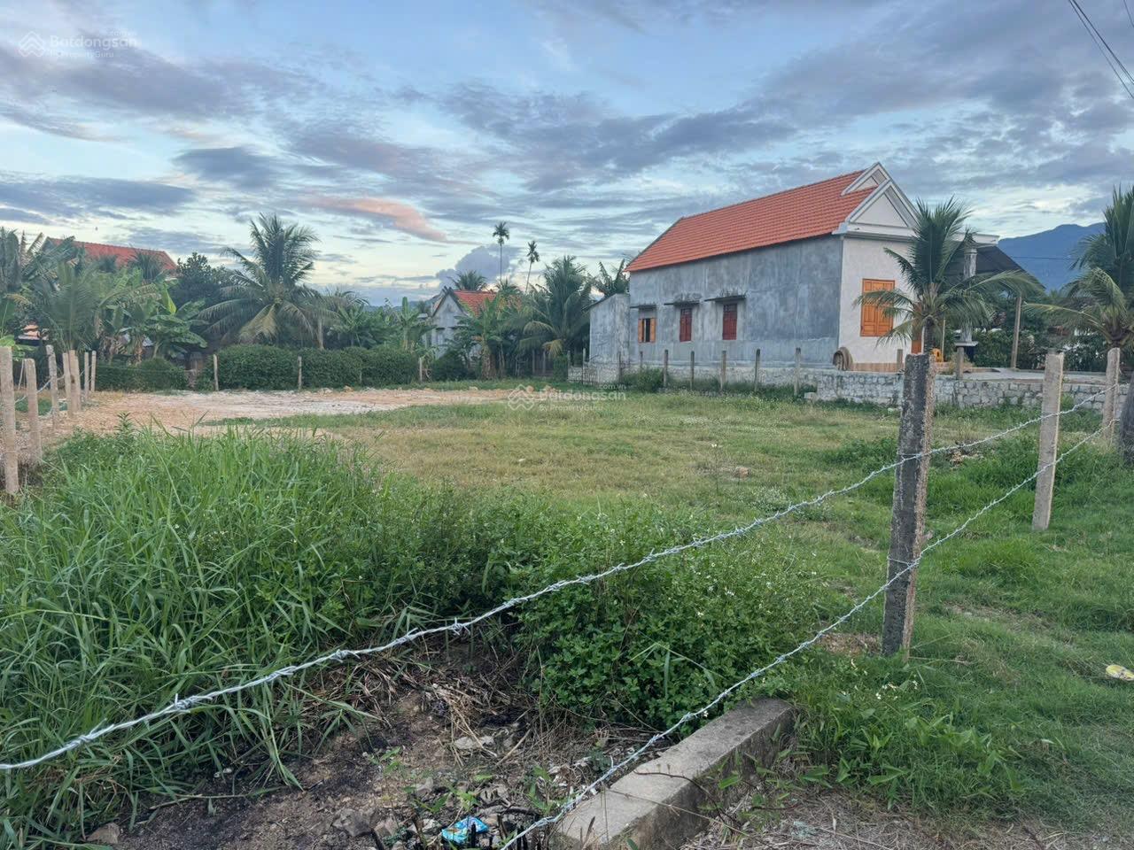 BÁN ĐẤT MẶT TIỀN 21M GIÁ RẺ DUY NHẤT KHU VỰC NINH HÒA 15977796