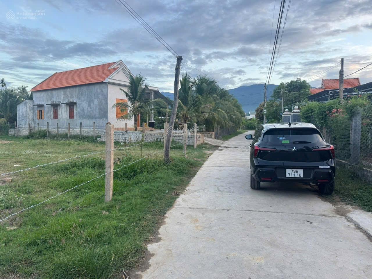 BÁN ĐẤT MẶT TIỀN 21M GIÁ RẺ DUY NHẤT KHU VỰC NINH HÒA 15977796