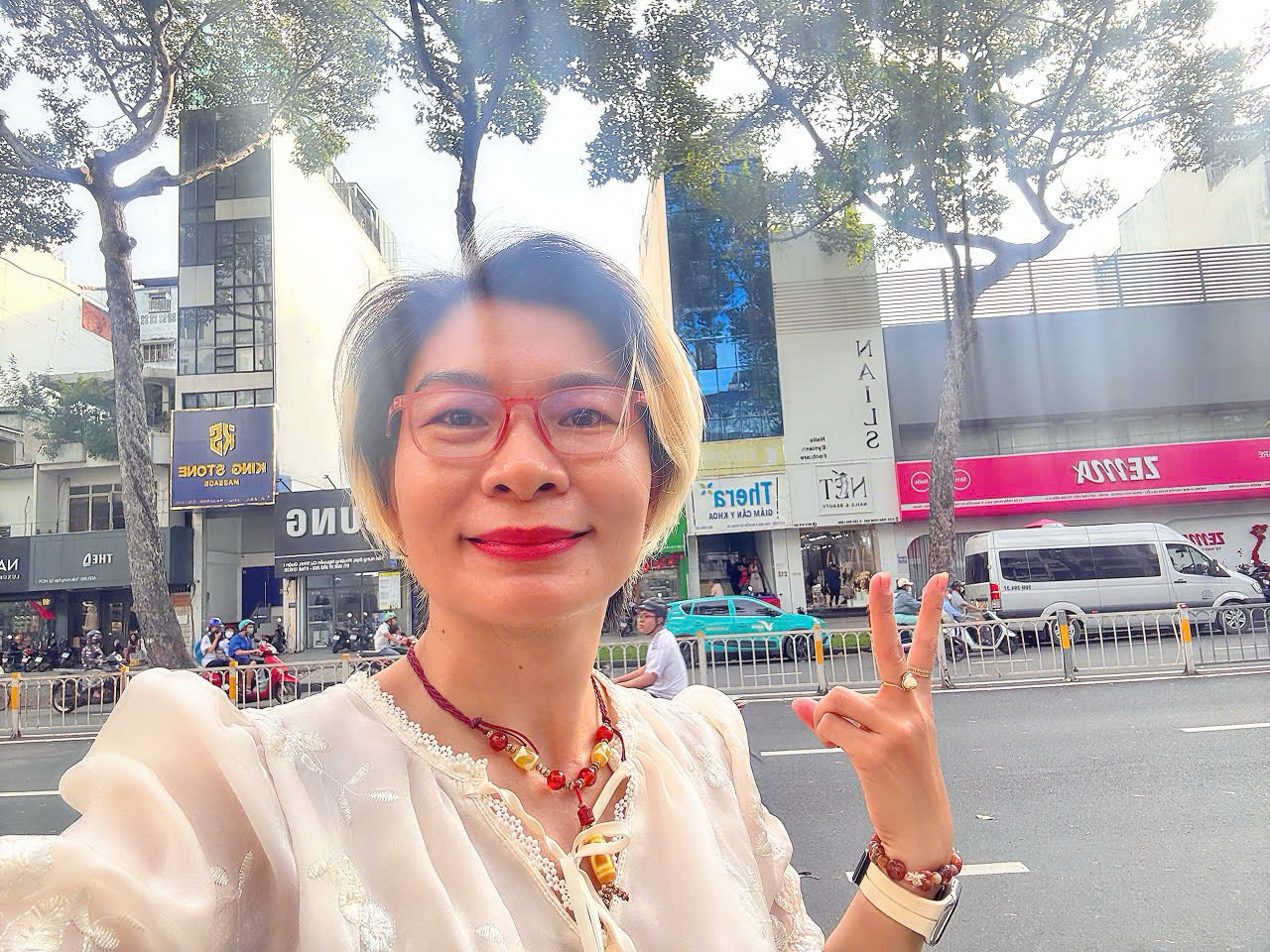 BÁN SIÊUN PHẨM TÒA NHÀ 7 TẦNG CÓ HẦM - MẶT TIỀN KD Đ.TRẦN HƯNG ĐẠO ,QUẬN 1 - CHỈ 65T * LH GIANG 15977848