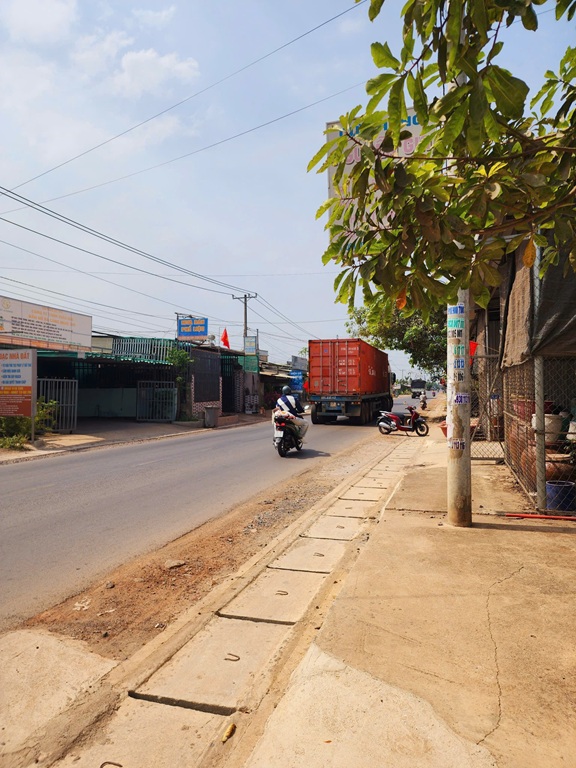 ĐẤT ĐẸP –GIÁ ĐẦU TƯ -CẦN BÁN NHANH LÔ ĐẤT  Đường Nguyễn Hoàng, Xã Sông Trầu, Trảng Bom, Đồng Nai 15977855