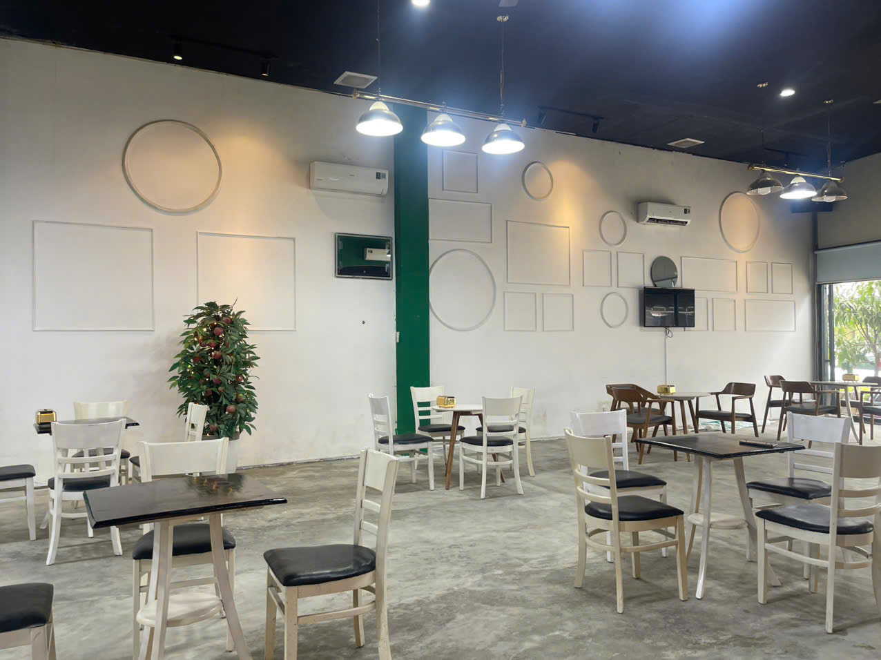 CẦN SANG NHƯỢNG QUÁN CAFE SANG TRỌNG – TRUNG TÂM DIÊN KHÁNH, KHÁNH HOÀ 15977870