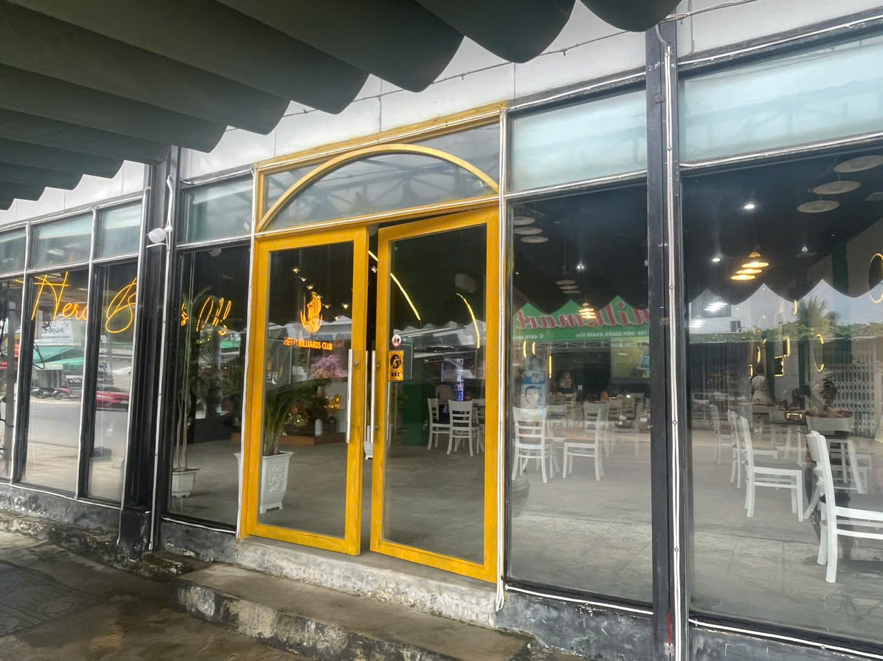 CẦN SANG NHƯỢNG QUÁN CAFE SANG TRỌNG – TRUNG TÂM DIÊN KHÁNH, KHÁNH HOÀ 15977870