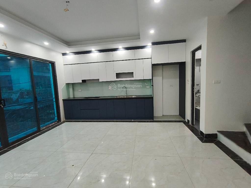 bán nhà phố Bạch Mai ô tô cửa 50m2 full nội thất nhỉnh 19 tỷ 15977871