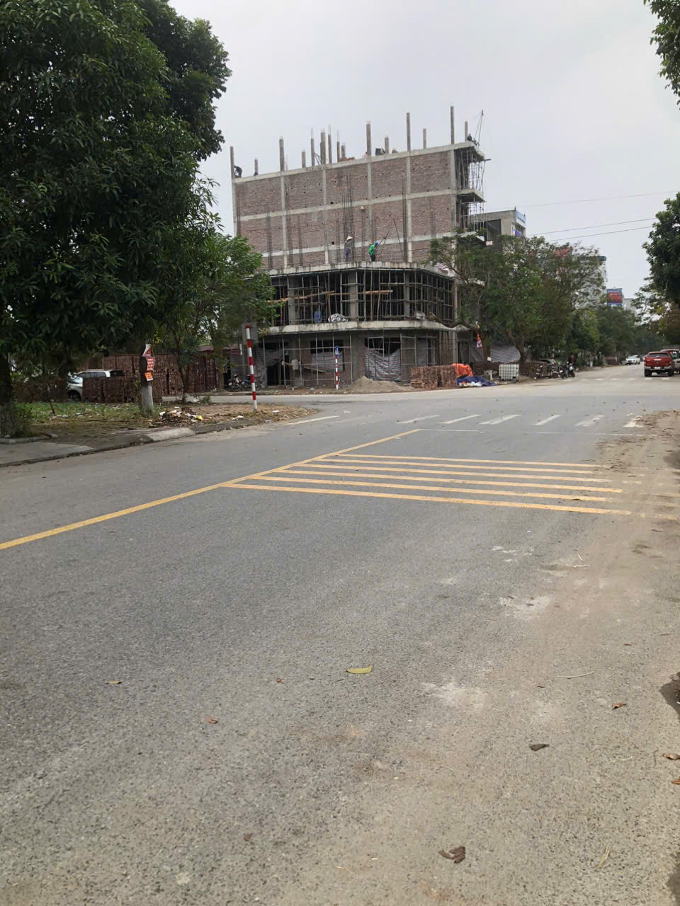 CHO THUÊ NHÀ 2 TẦNG MẶT ĐƯỜNG NGUYỄN QUYỀN – KHẢ LỄ 2, VÕ CƯỜNG, TP BẮC NINH 15977884