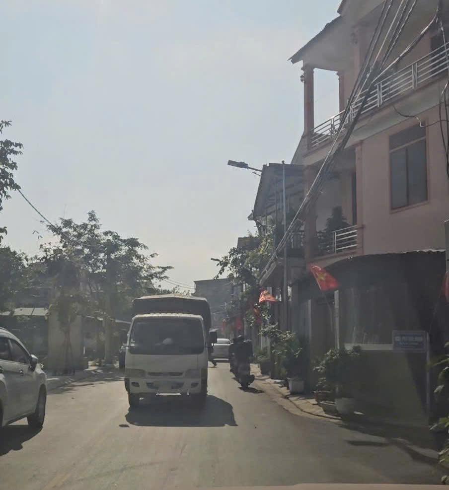 CẦN BÁN 176m² ĐẤT KHỐI 11 – TRƯỜNG THI CŨ (NAY PHƯỜNG TRƯỜNG VINH), NGHỆ AN – 2 MẶT ĐƯỜNG, KINH 15977888