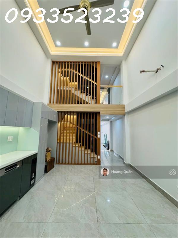 Cần bán gấp nhà HXH Dương Quảng Hàm, Gò Vấp. 4x16m, 4 tầng giá chỉ hơn 8 tỷ 15977900