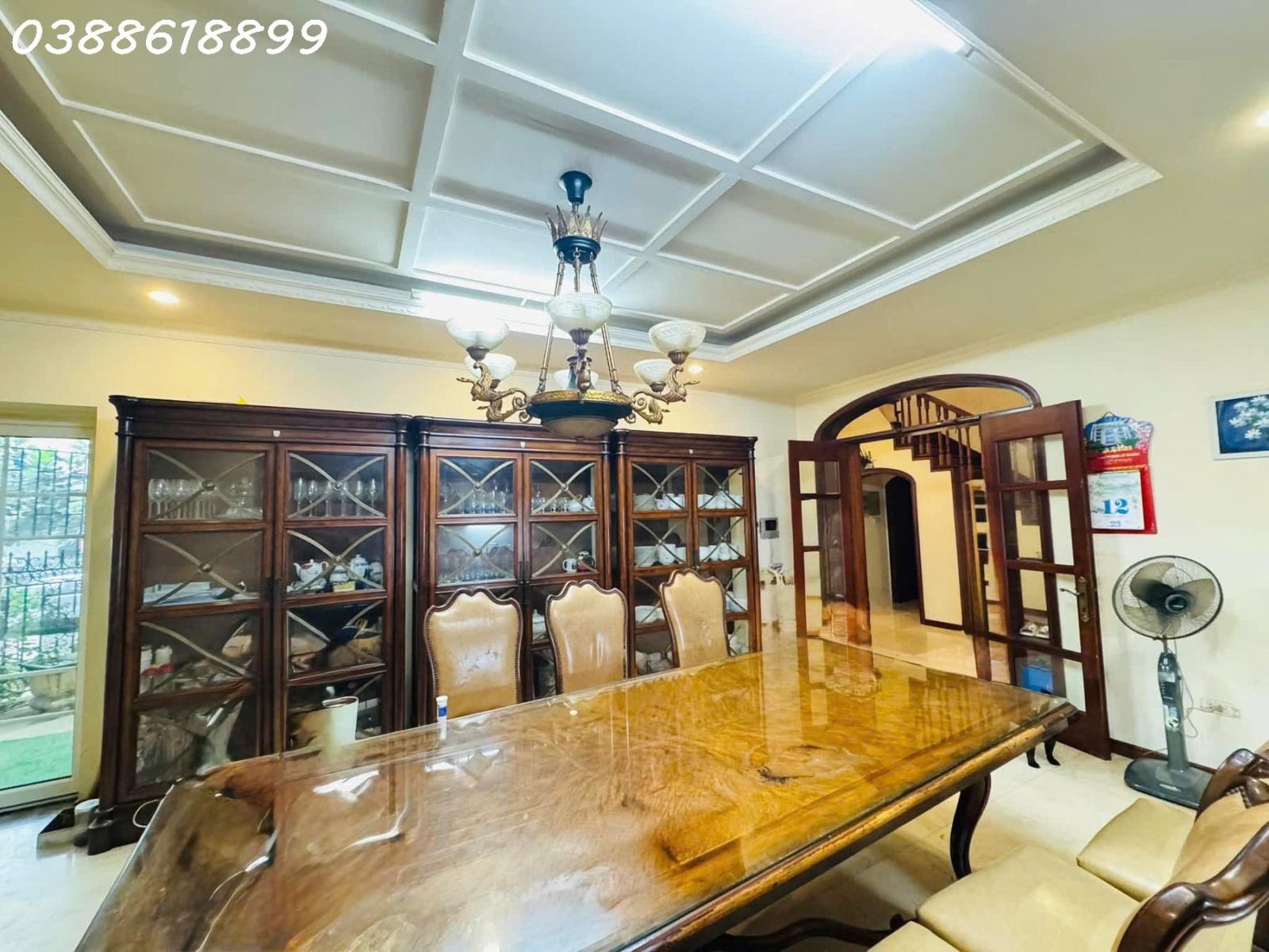 BÁN BT LÔ GÓC 2 MẶT ĐƯỜNG TO PHỐ DỊCH VỌNG HẬU 236M x4T, MT 15M - ĐẲNG CẤP GIỚI THƯỢNG LƯU 15977905