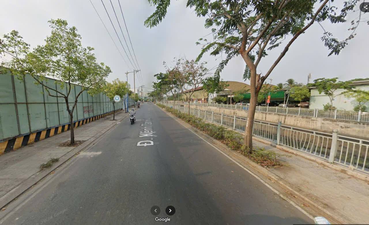 Bán đất mặt tiền 80x30m giá 330 tỷ Đường Kênh Tân Hóa 15977919