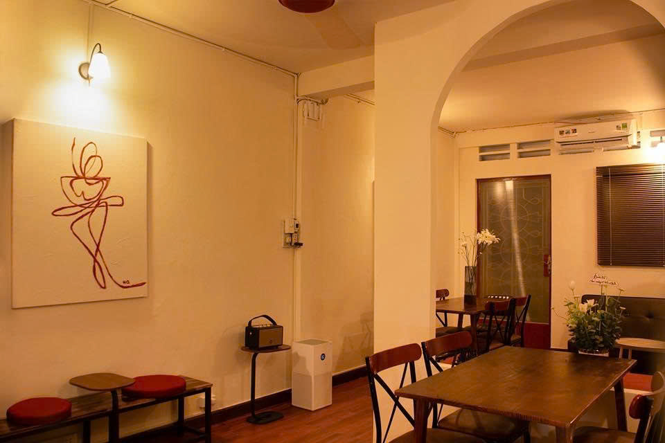 SANG HOẶC CHO THUÊ QUÁN CÀ PHÊ NGAY TRUNG TÂM QUẬN 3 15977928