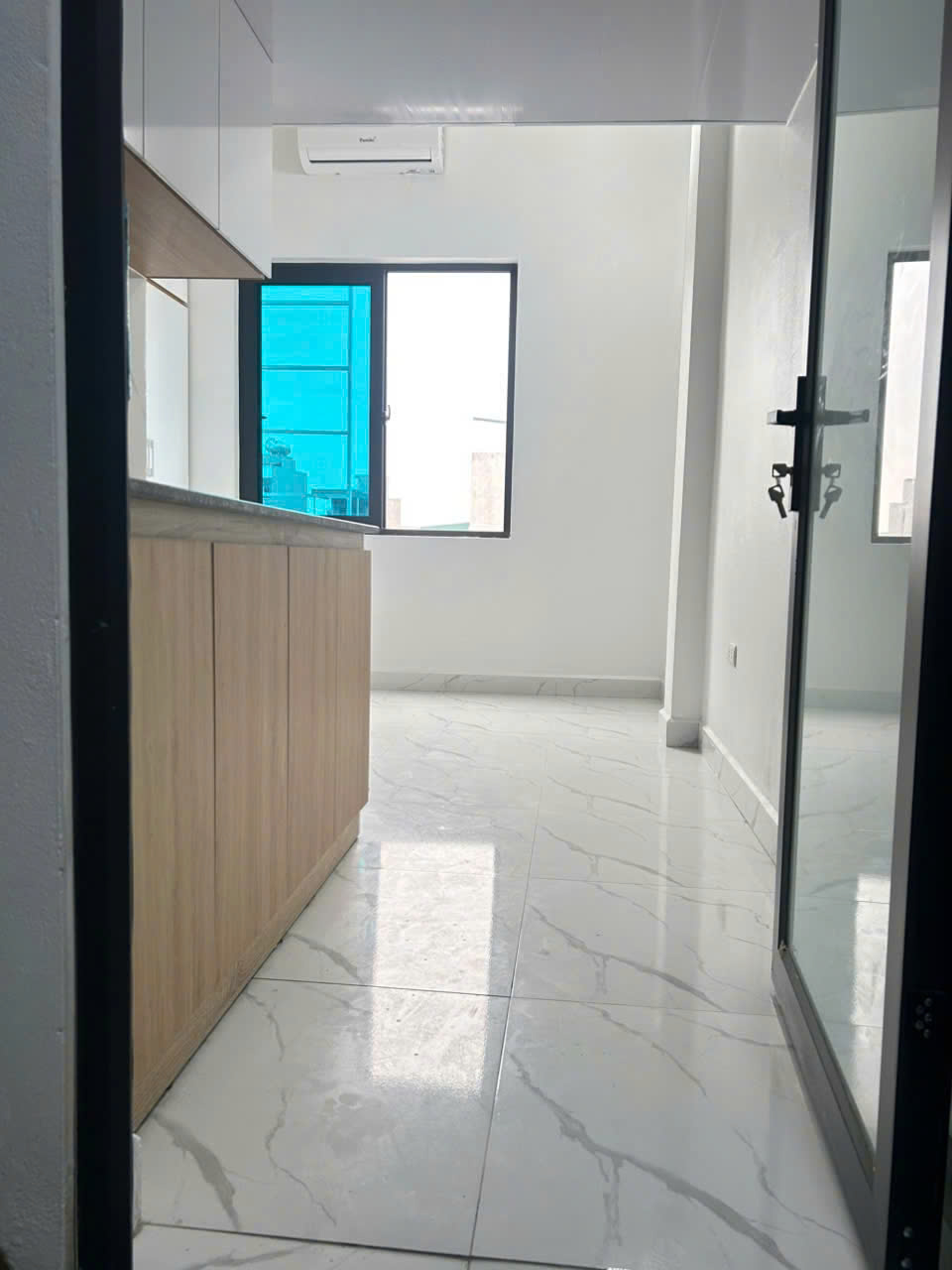 CHO THUÊ PHÒNG MỚI FULL ĐỒ – THANG MÁY – VĂN TRÌ, TÂY TỰU  KHUYẾN MẠI 1 THÁNG TIỀN NHÀ cho khách 15977936