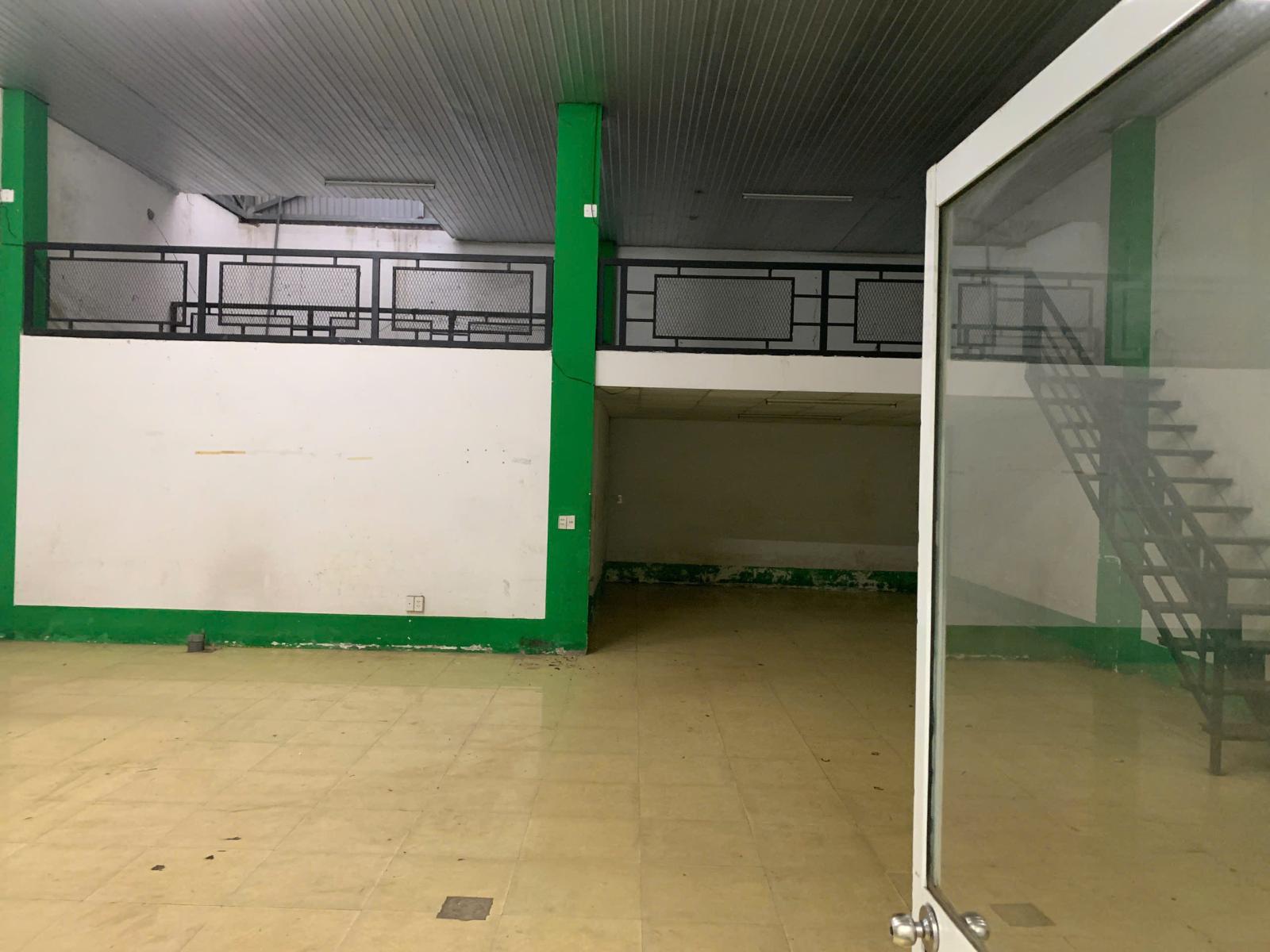 BÁN NHÀ GÁC LỬNG MẶT TIỀN VÀNH ĐAI 10/3 15977946