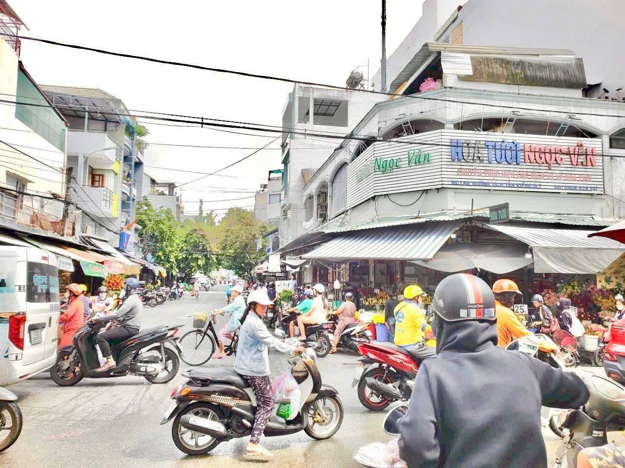 GÓC 2 MẶT TIỀN CHỢ TÂN QUY, Q7 - LÔ GÓC HIẾM KINH DOANH SIÊU ĐỈNH - GIÁ CHỈ 45 TỶ 15977951