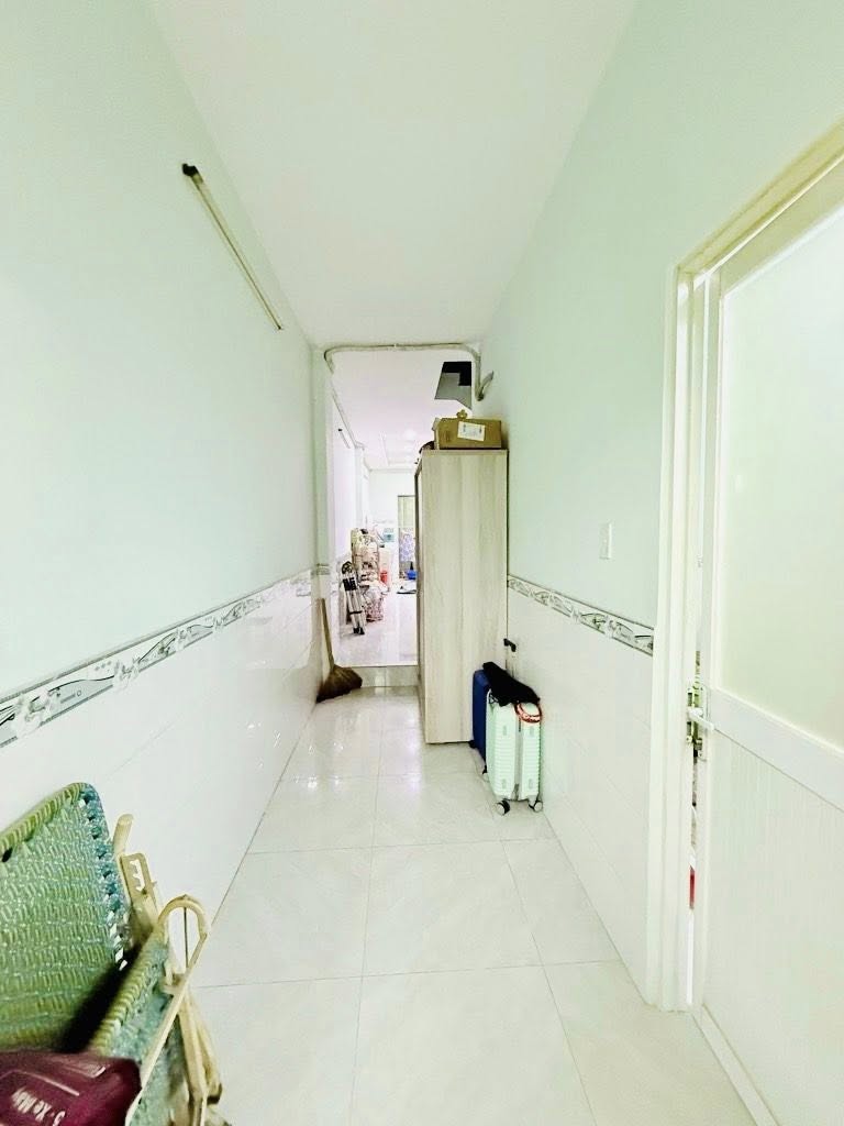 BÁN NHÀ GIÁP ÂU CƠ TÂN BÌNH – QUẬN 11 – HXH TRÁNH – NHÀ ĐẸP 2 TẦNG – 85M2 NH 8.X 15977963