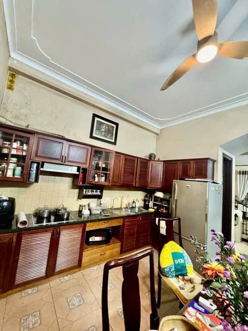 BÁN NHÀ NGÕ 189 HOÀNG HOA THÁM 76M 4 TẦNG VỈA HÈ Ô TÔ TRÁNH KD TỐT GIÁ 33.8 TỶ 0878168006 15977964