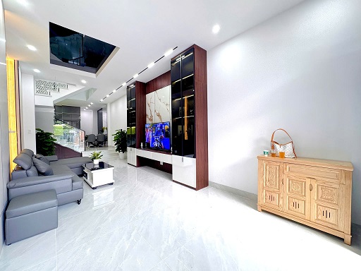 BÁN NHÀ 3 TẦNG MỚI ĐẸP – FULL NỘI THẤT – 36 PHẠM NHƯ TĂNG 15977982