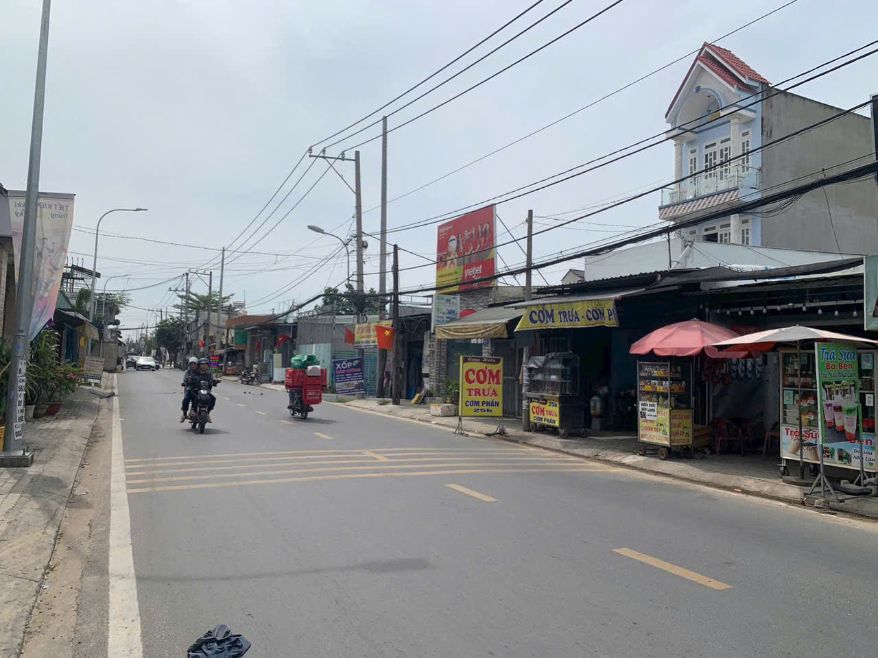 MẶT TIỀN TRỊNH THỊ MIẾNG – DÒNG TIỀN 15TR/THÁNG – SÂN CONTAINER 15978044