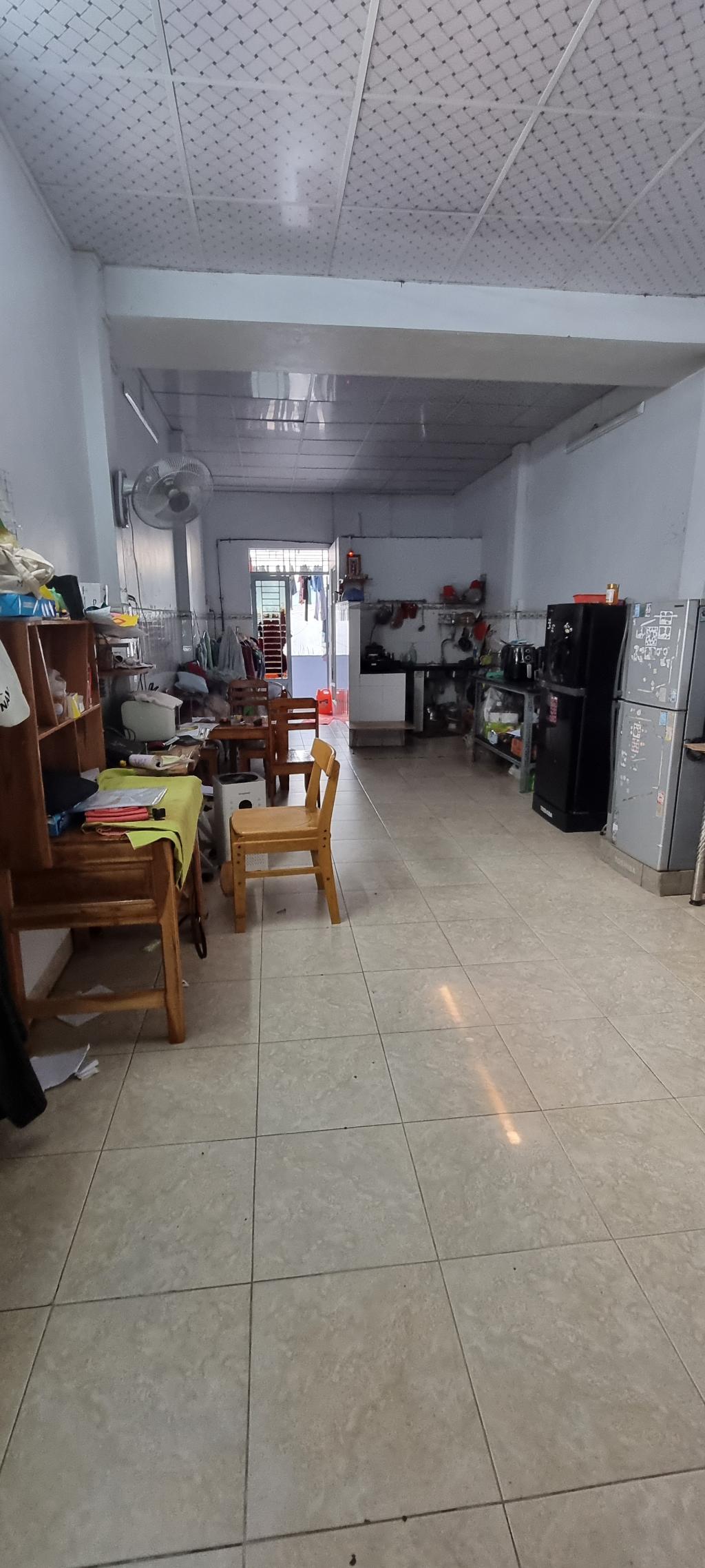 Bán nhà HXH Lũy Bán Bích Tân Phú, 119.6m2 5.7x26m, 2 tầng, gần Coopmart Hoà Bình chỉ 8.5 tỷ. 15978047