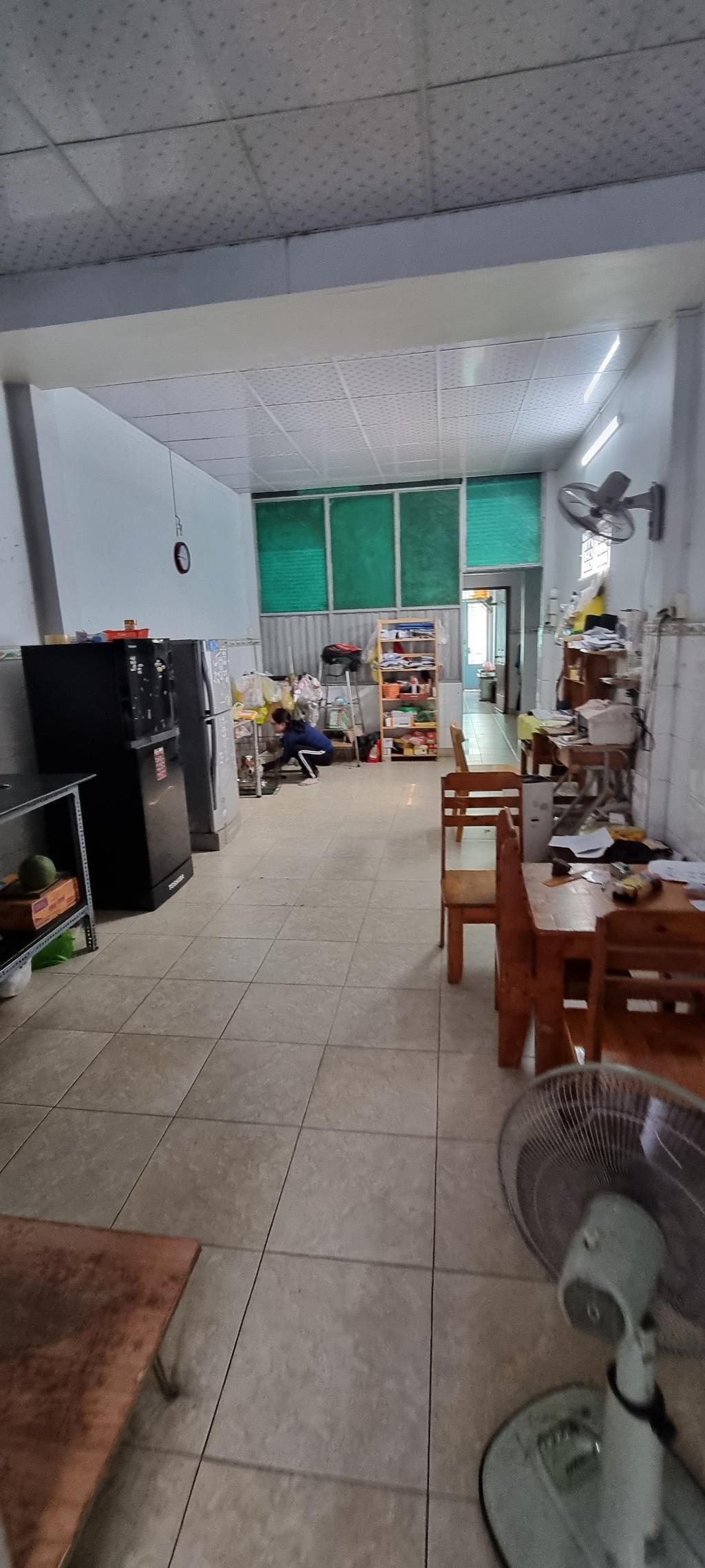 Bán nhà HXH Lũy Bán Bích Tân Phú, 119.6m2 5.7x26m, 2 tầng, gần Coopmart Hoà Bình chỉ 8.5 tỷ. 15978047