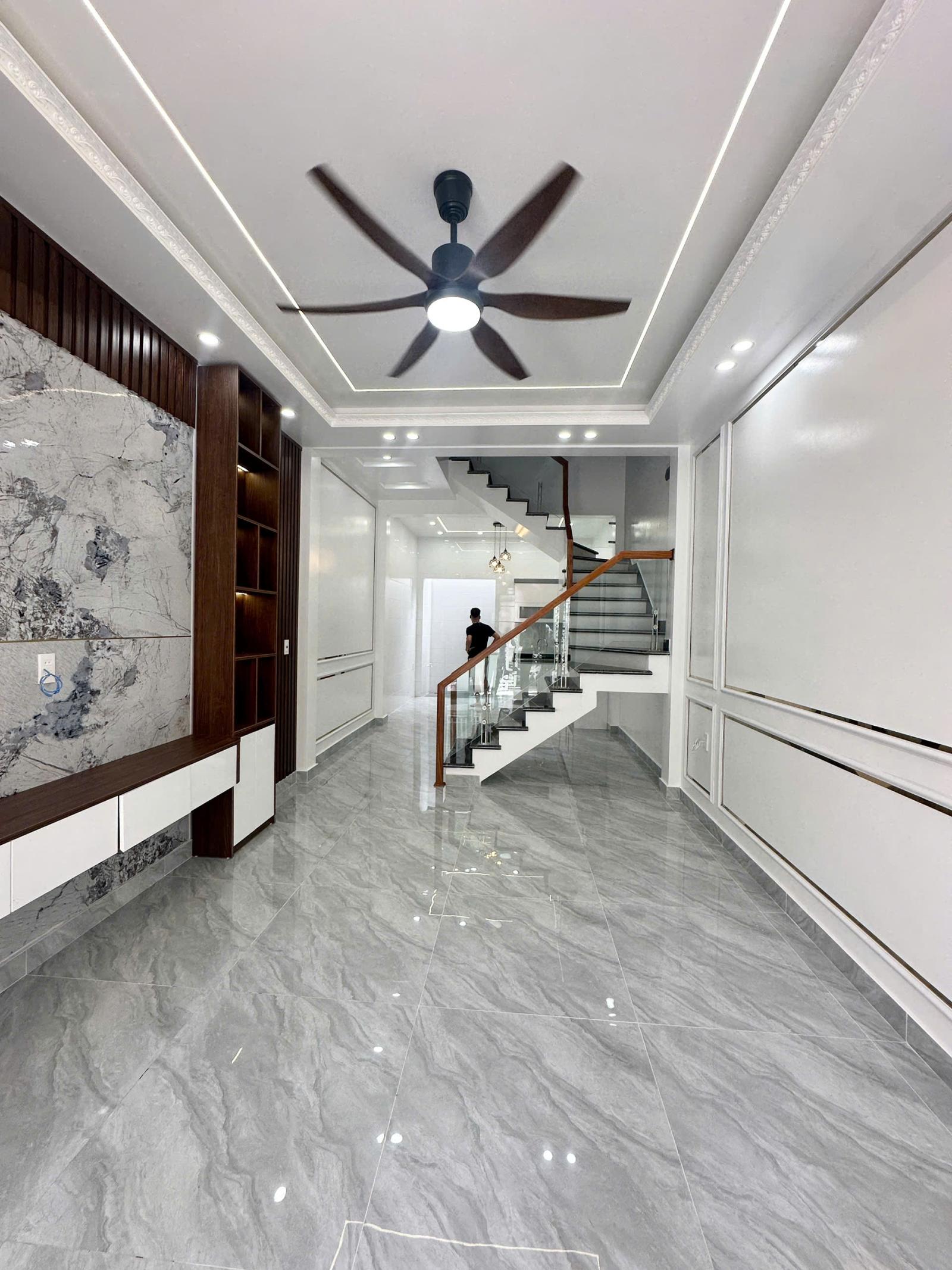 BÁN NHÀ 4 TẦNG XÂY MỚI PHƯƠNG LƯU – NGÔ QUYỀN – GIÁ 3,35 TỶ 15978079