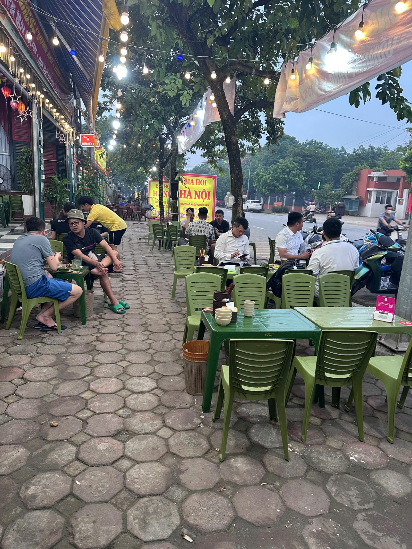 CHÍNH CHỦ CẦN SANG NHƯỢNG MẶT BẰNG QUÁN NHẬU TRIỀU KHÚC- PHƯỜNG THANH LIỆT- THANH TRÌ - HÀ NỘI 15978090