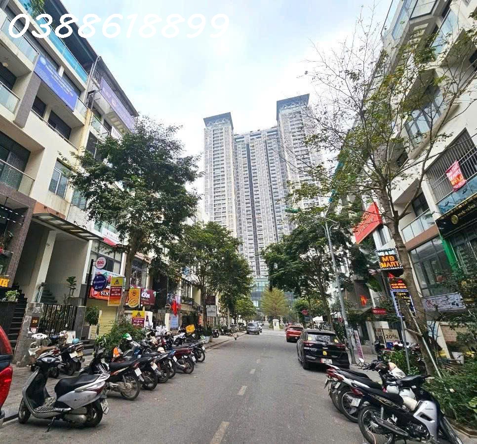 BÁN BIỆT THỰ LIỀN KỀ HD MON CITY HÀM NGHI - 96M2 x 6 TẦNG - MT 6M - DÒNG TIỀN TỐT 70TR/TH - VỈA HÈ 15978136