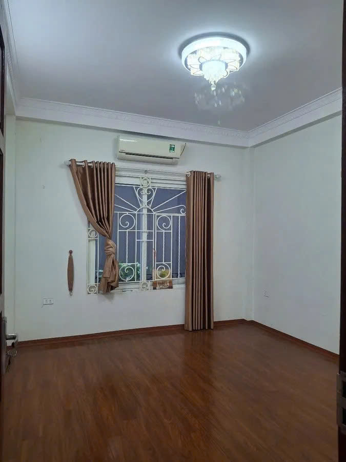 Bán nhà riêng Phố Thạch Bàn 55m2 X 4 tầng X 11.58 Tỷ Long Biên Hà Nội.Ô TÔ ĐỖ CỬA. 15978152
