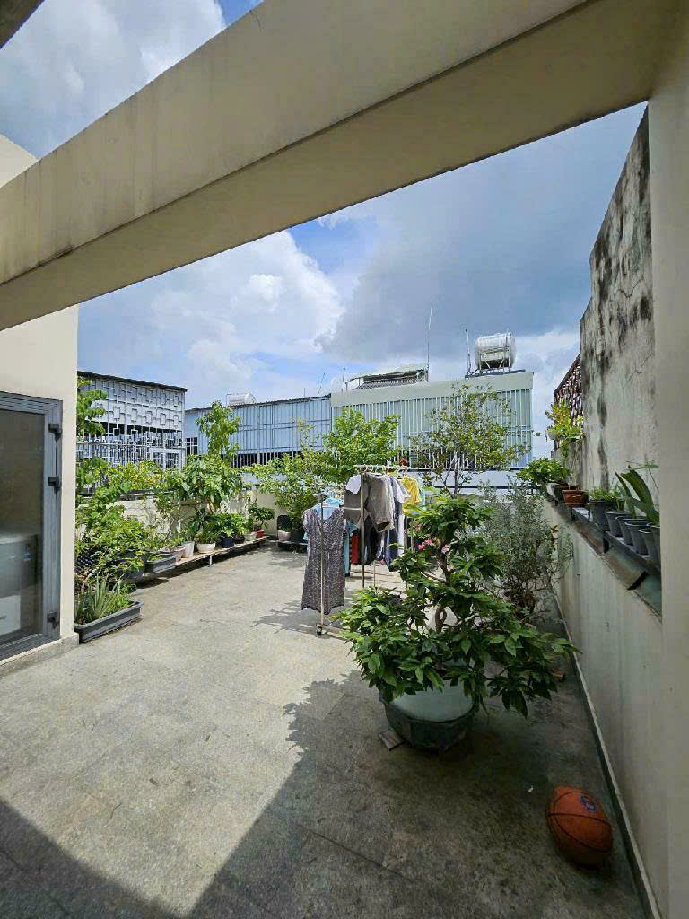 Bán nhà 5 tầng ngang 6m HXH Đặng Thùy Trâm 120m2 gần trường học tặng NT chỉ 17.5 tỷ. 15978171