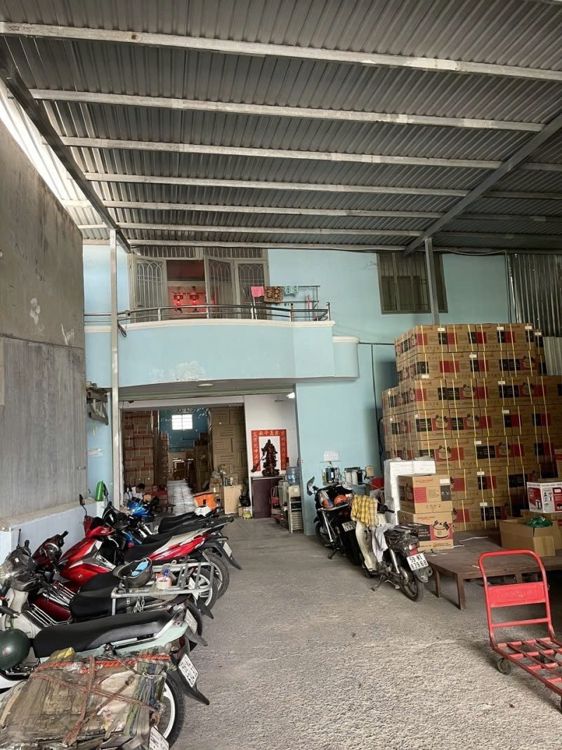 Bán nhà Mặt tiền Hương Lộ 3 - đối diện CELADON City, 9x34m, 4 Tầng - 1 đời chủ, chỉ 39,9 tỷ. 15978174