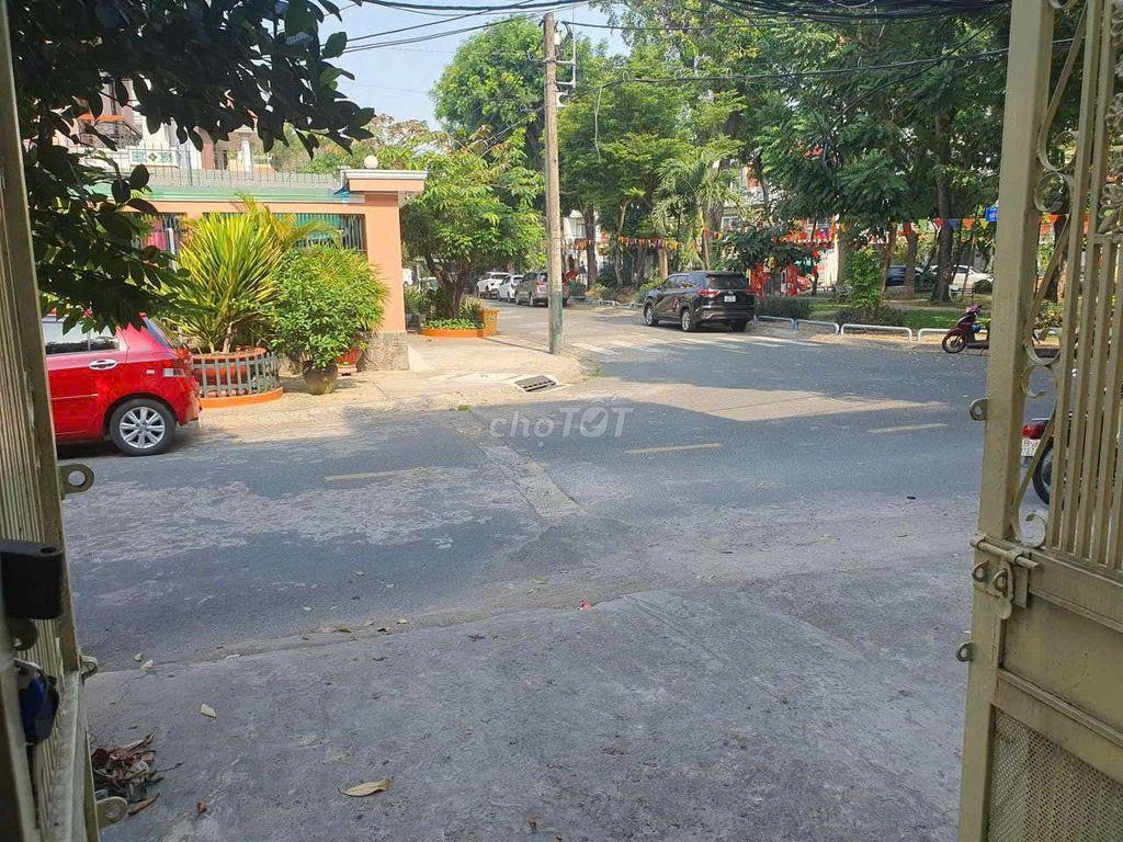Cho Thuê Nhà Nguyên Căn Kd Mặt Tiền, 1 Trệt 2 Lầu, 180m2, 3pn Mặt Tiền Đường Số 3, P.Linh Chiểu, 15978239