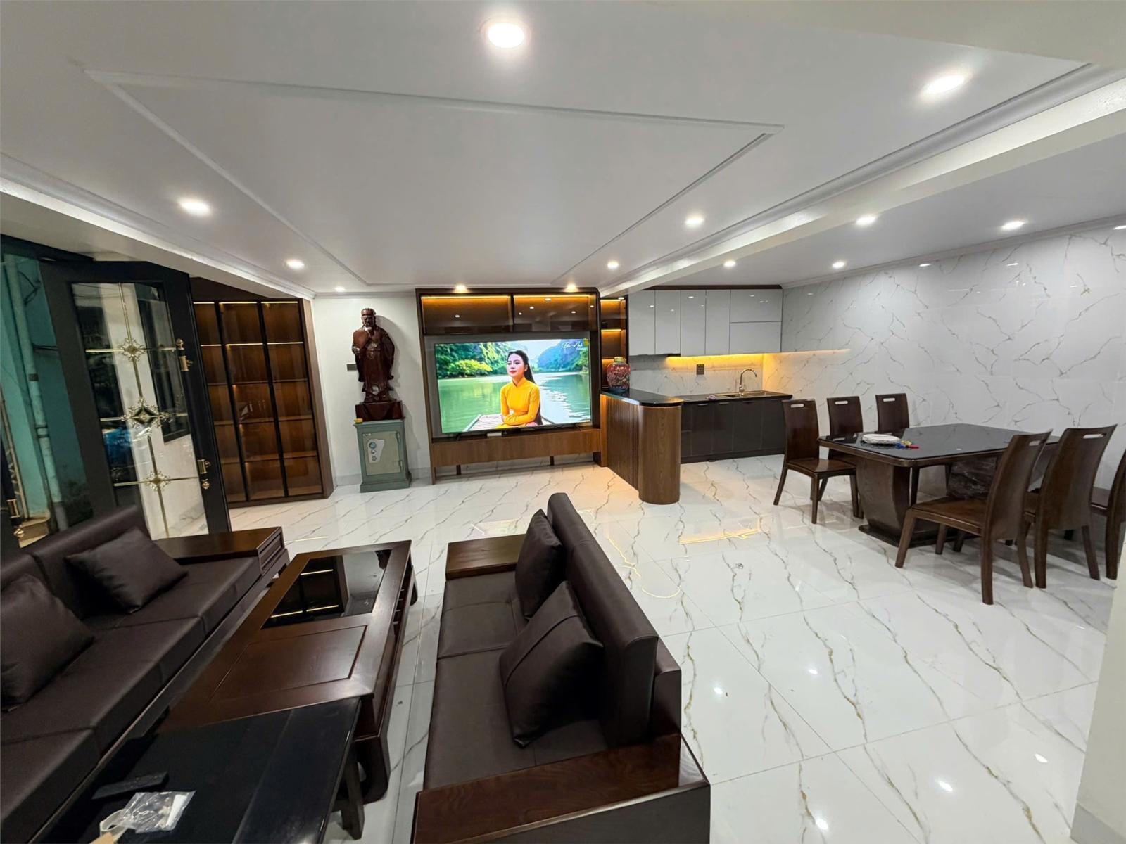 NHÀ ĐẸP – GIÁ TỐT  – CHÍNH CHỦ CẦN BÁN NHANH CĂN NHÀ TẠI Phường Văn Miếu Quốc Tử Giám,  Tp Hà Nội 15978277