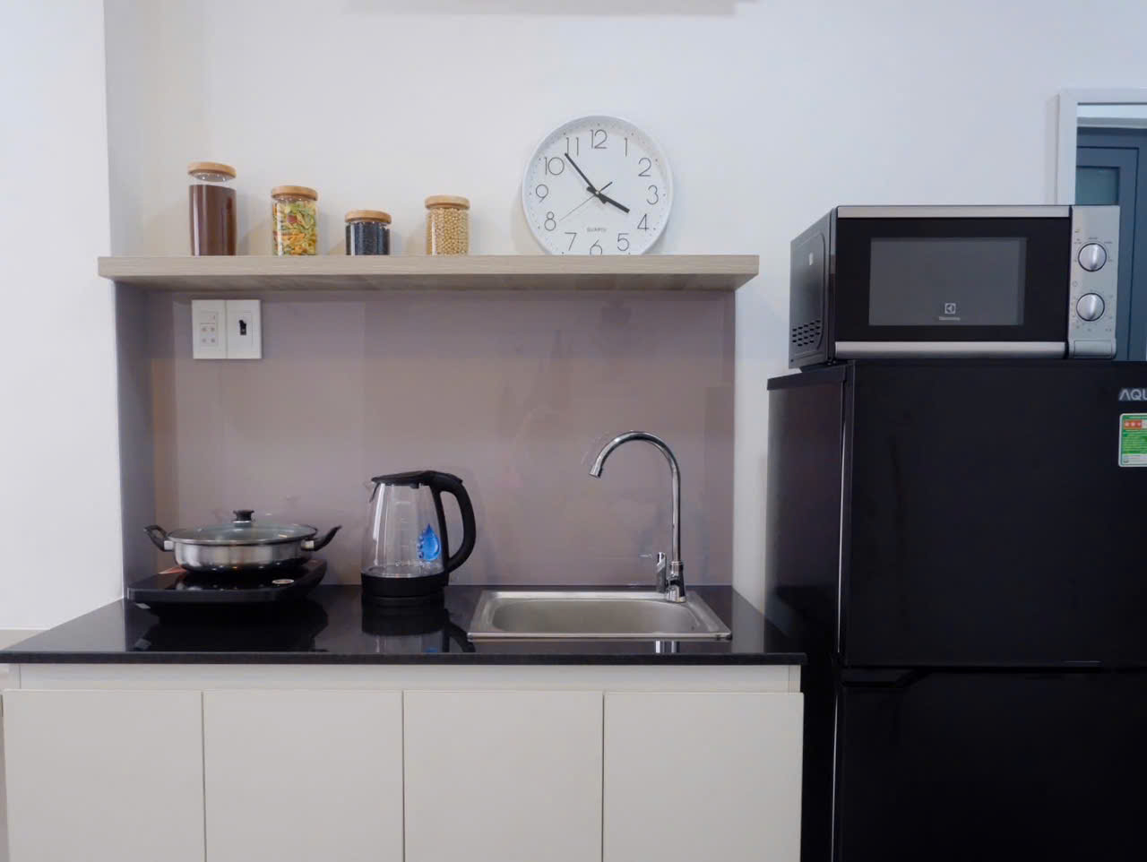 CĂN HỘ DỊCH VỤ PHAN VĂN HÂN – FULL NỘI THẤT – SÁT QUẬN 1 – GIÁ 5,5TR - 6TR 15978304