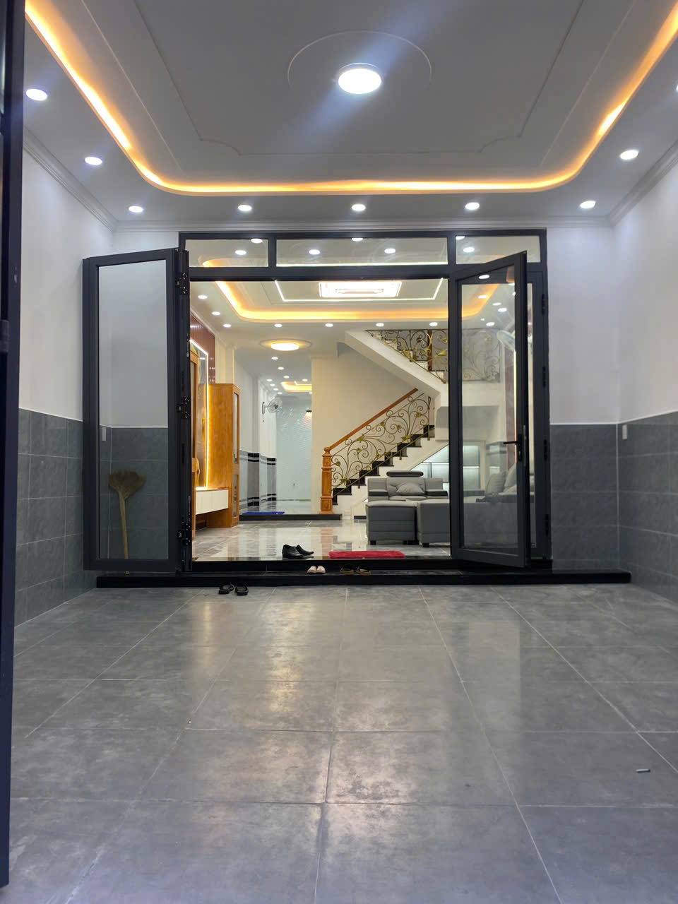 Bán nhà 1. Lê Văn Khương cách 50m - Đường nhựa 5m - Gần bến xe buýt Thới An - Về Gò Vấp 5 phút 15978305