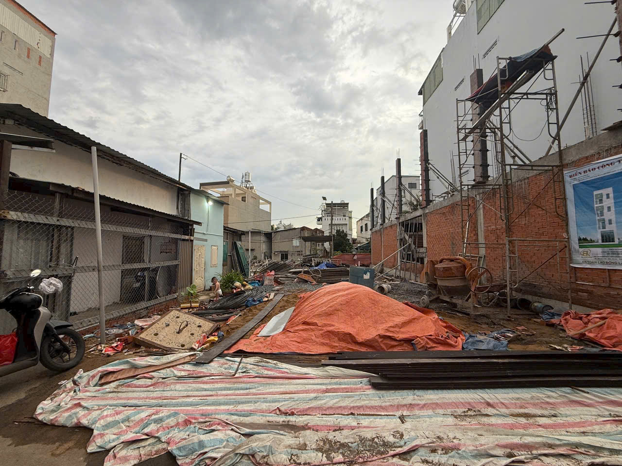 Bán Lô Đất  Vị Trí Vàng Ngay Khu Đô Thị Vạn Phúc - Đinh Thị Thi Hiệp Bình Phước 15978306