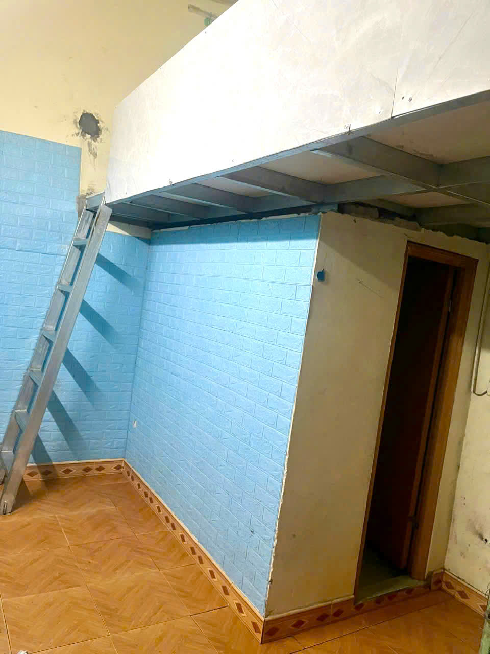 CHO THUÊ CĂN HỘ FULL NỘI THẤT – NGÕ 23 XUÂN LA 15978319