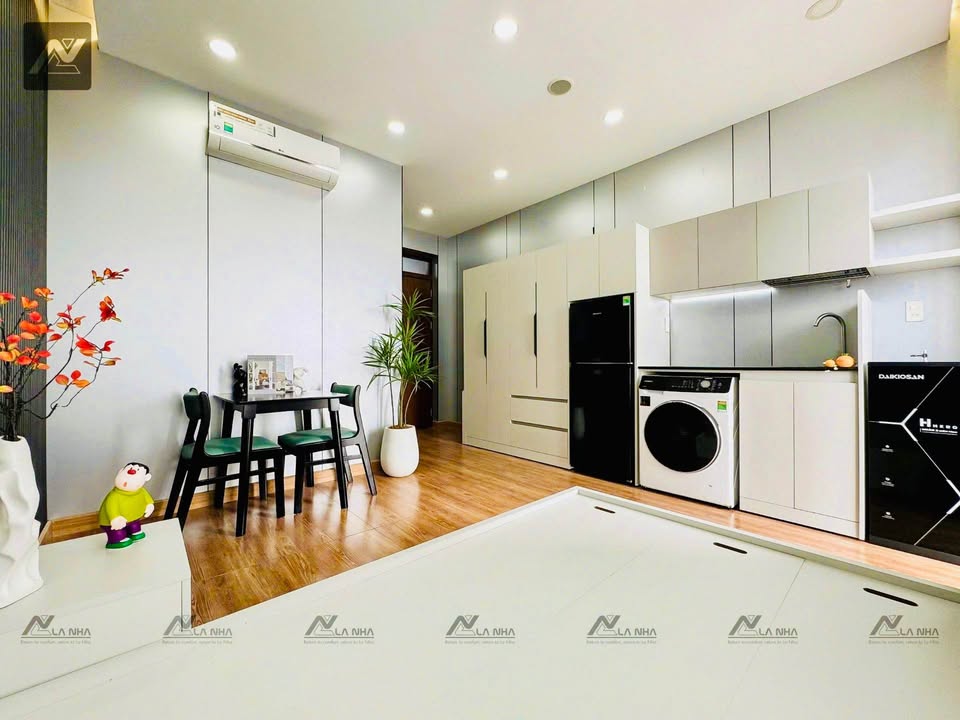 CHDV MẶT TIỀN ĐỐI DIỆN AEON MALL   92M2  5 TẦNG THANG MÁY SẴN DÒNG TIỀN 12.X TỶ 15978330