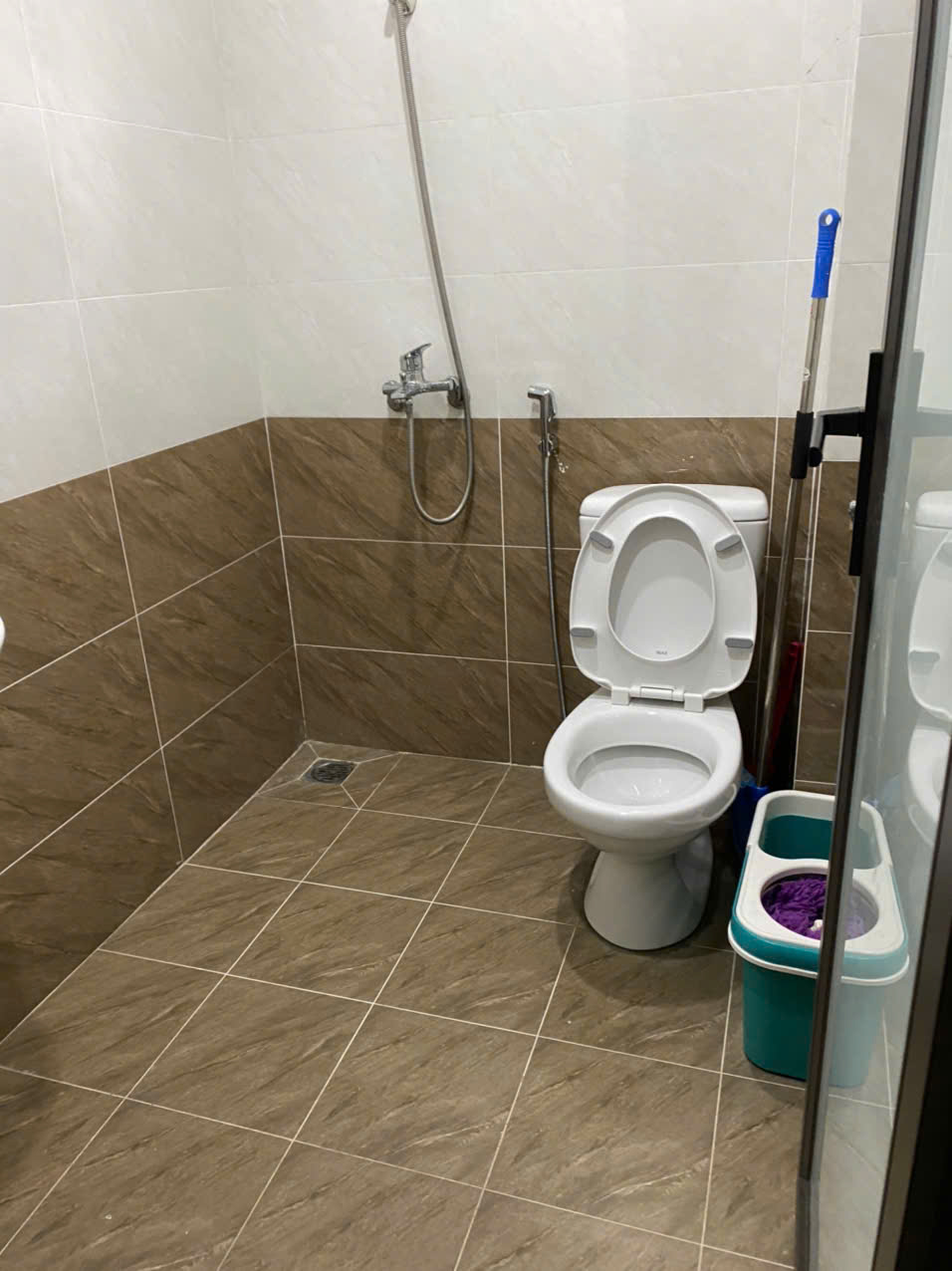 Cho thuê nhà & phòng full đồ tại 103 Phương Mai, Kim Liên – Mặt bằng tầng 1 kinh doanh + phòng ở 15978342