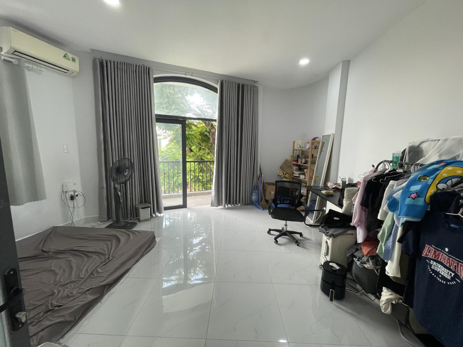 Bán Nhà Đường Hoàng Sa, Phường Tân Định, Quận 1, Tp Hồ Chí Minh 15978356