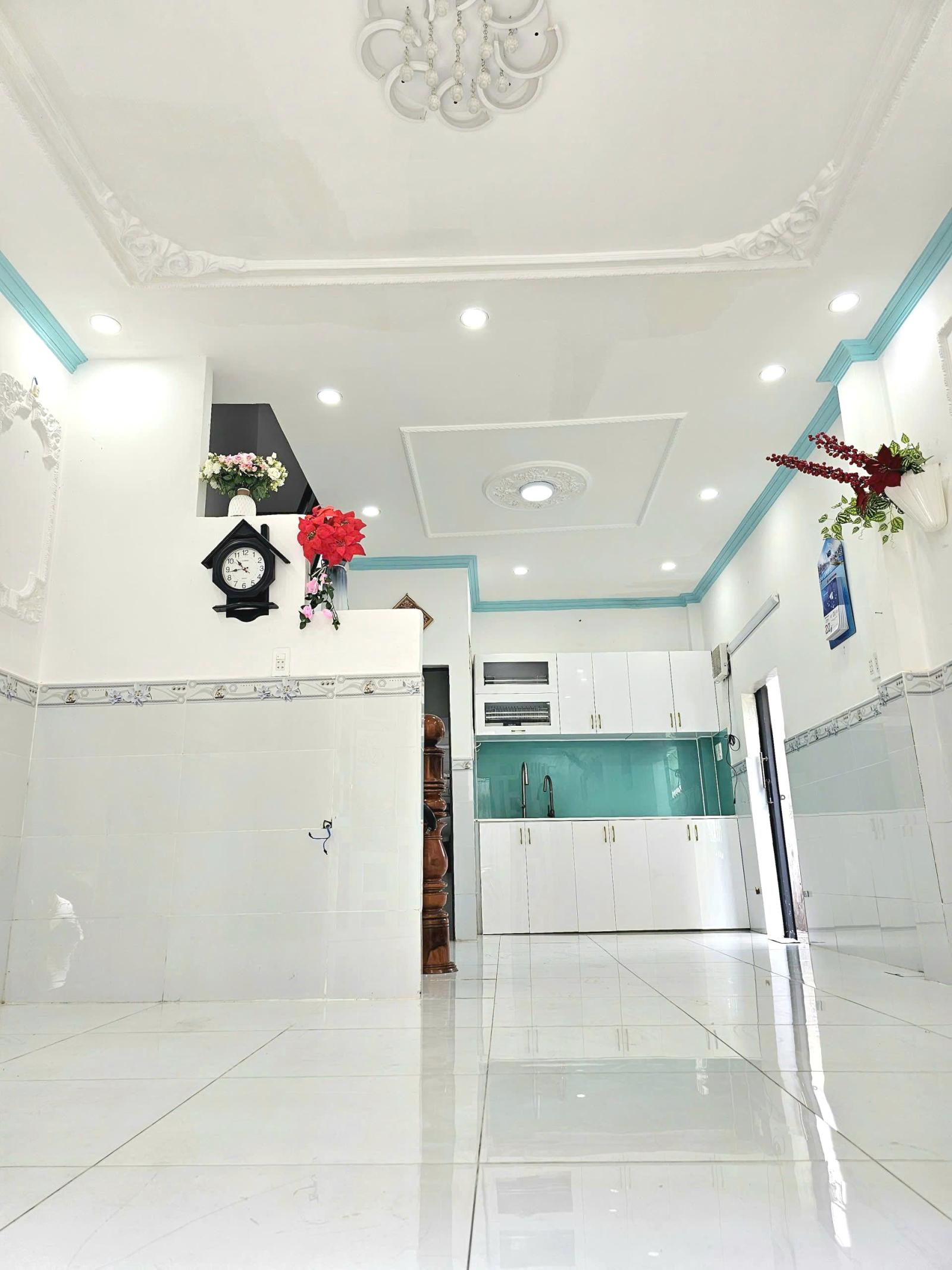 Nhà hẻm 283 Bông Sao SHHC P5Q8 full nội thất, Giá : 3.48 Tỷ (T/L) 15978365