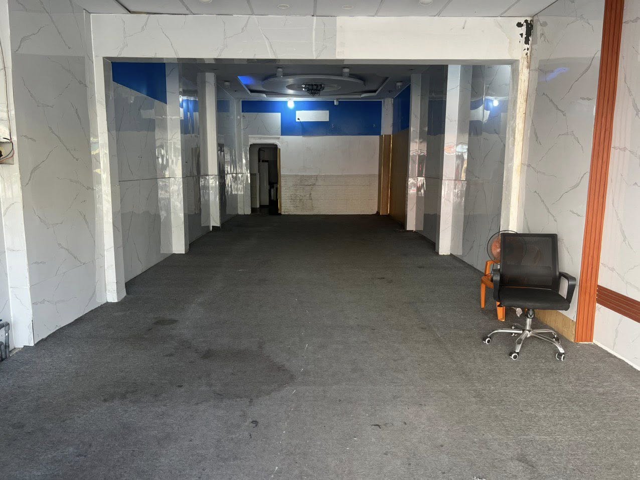 Cho thuê nhà Mặt tiền Lũy Bán Bích 100m² Q.Tân Phú-3TẦNG,39 Triệu - CẠNH NGÃ TƯ 15978389