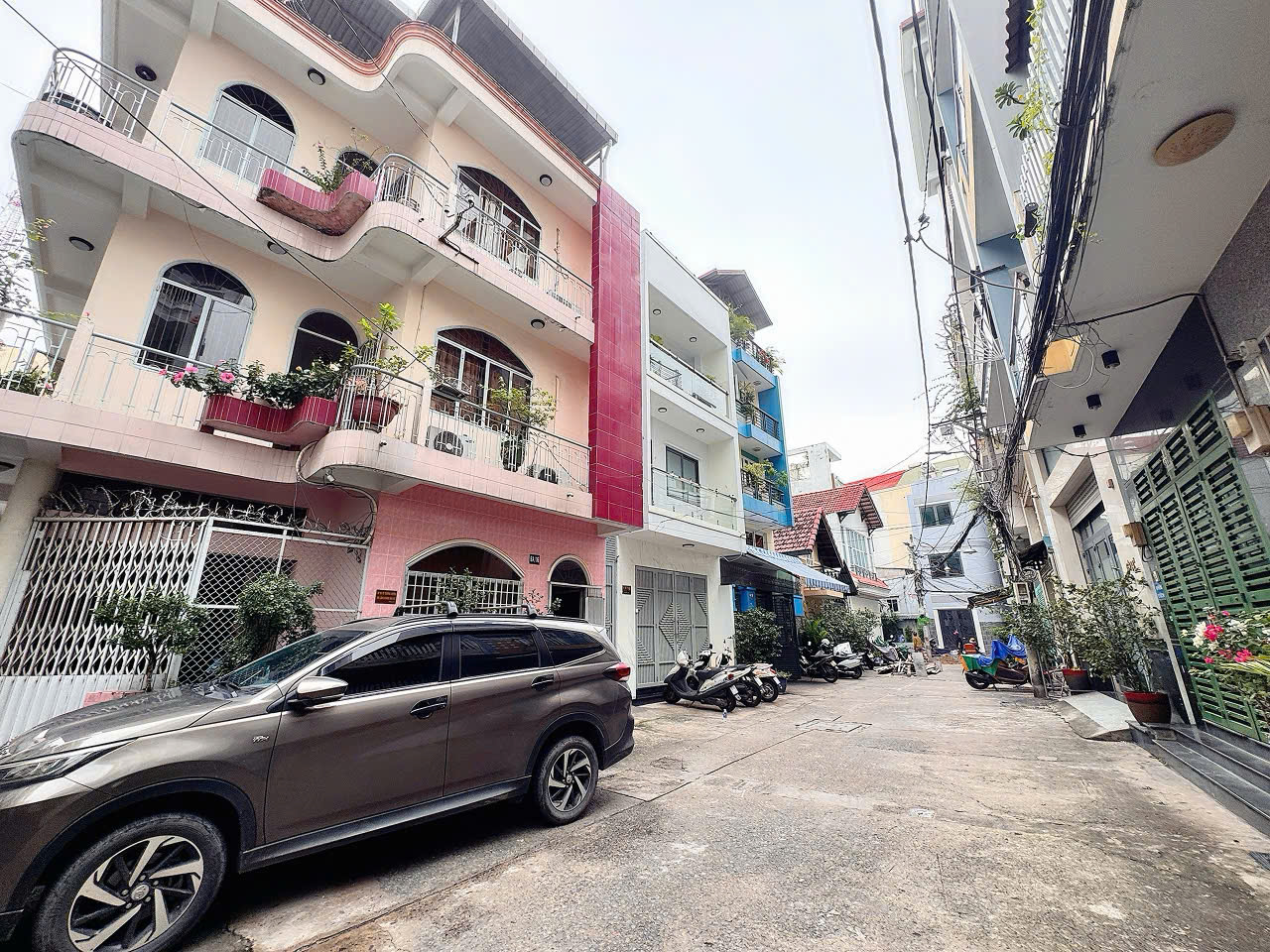 BÁN BIỆT THỰ 2 TẦNG MÁI NGÓI Đ. NGUYỄN CẢNH CHÂN, QUẬN 1 - NGANG ĐẸP 6,3M*14M - NGAY GÓC BỘ CÔNG AN 15978403