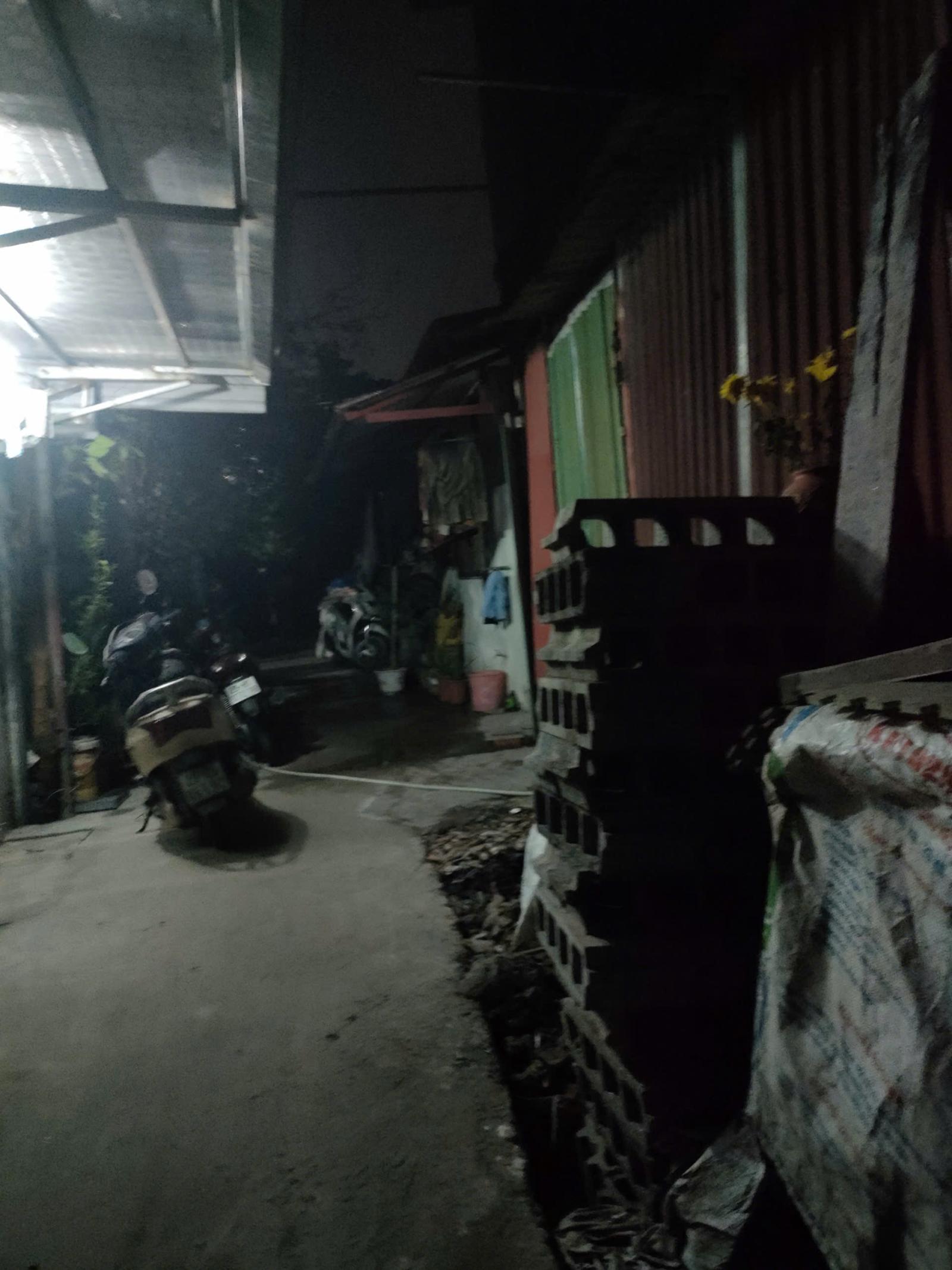 Bán gấp giá rẻ Giải Phóng 32m, 1.5 tầng, mặt tiền 4.5m, 780 triệu, Hoàng Mai. 15978417