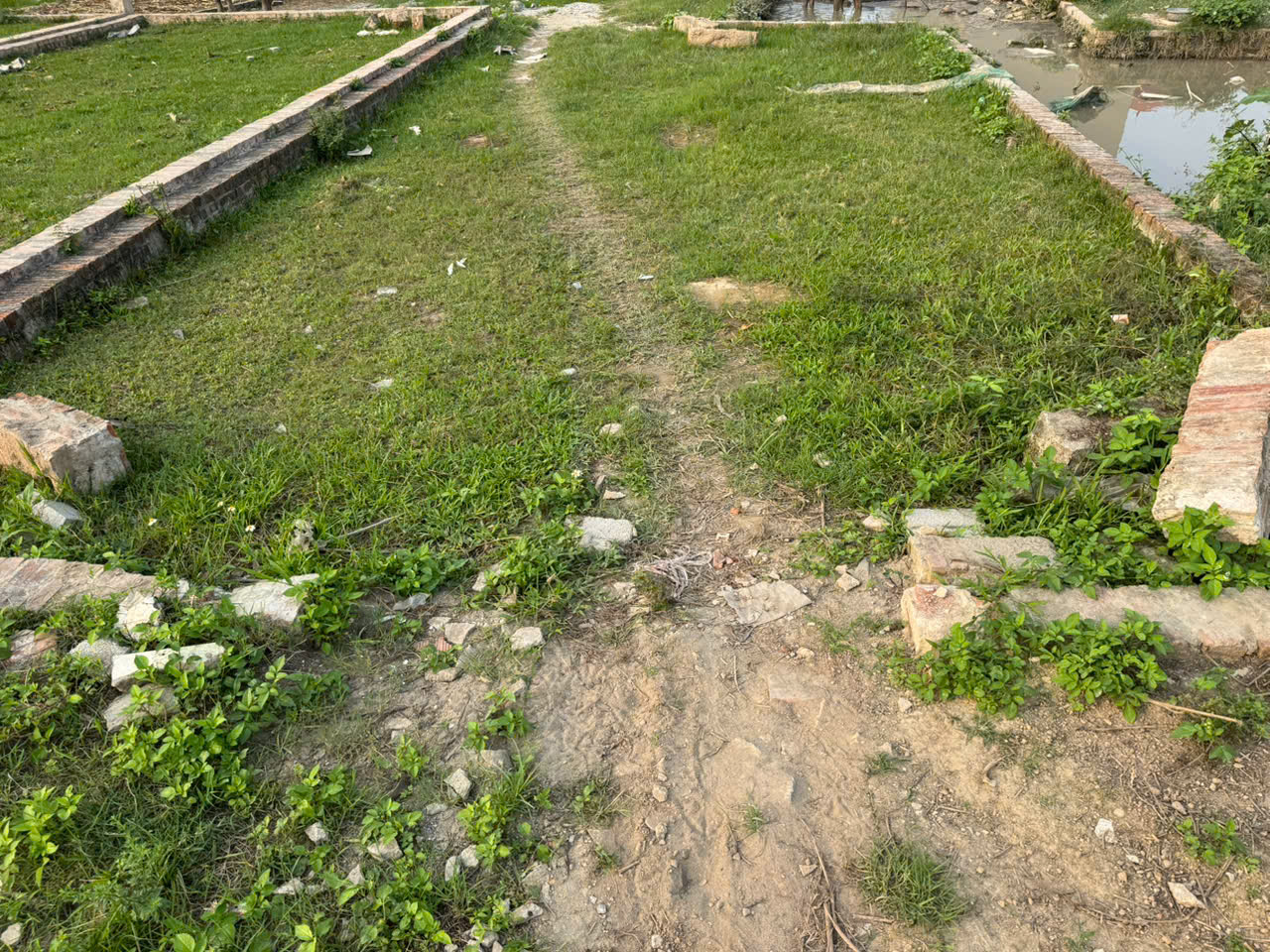 Chỉ 2 tỷ - sở hữu ngay 69m đất đón đầu đường nhựa ngay sát khu công nghiệp Quang Minh 15978450