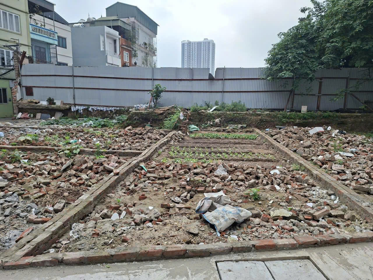 Nhanh tay sở hữu lô đất đẹp tại 173 Đường Ngọc Hồi, Xã Thanh Trì - Phù hợp cho kinh doanh 15978471